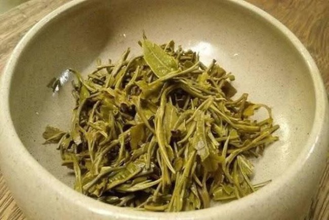 Sử dụng b&atilde; tr&agrave;, b&atilde; cafe