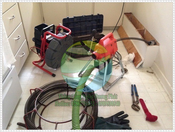 Máy nén khí giúp thông cống hiệu quả