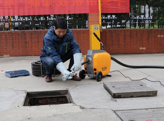 Dịch vụ thông cống nghẹt quận Bình Thạnh giá rẻ